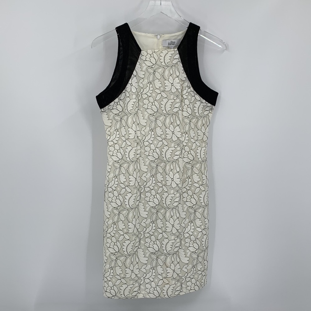 Belle Badgley Mischka Sadie White Lace Shift Sheath Dress Black Mesh New 6